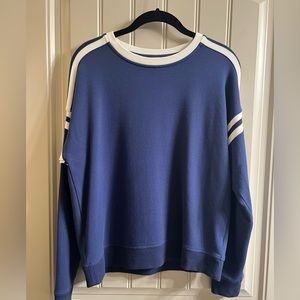 Vineyard vines navy varsity stripe dreamcloth crew neck sweatshirt